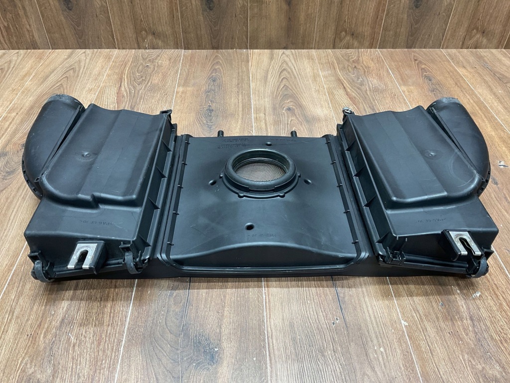 Корпус фильтра воздуха mercedes-benz sl500 r129 a1190940602 0030946104 Цена