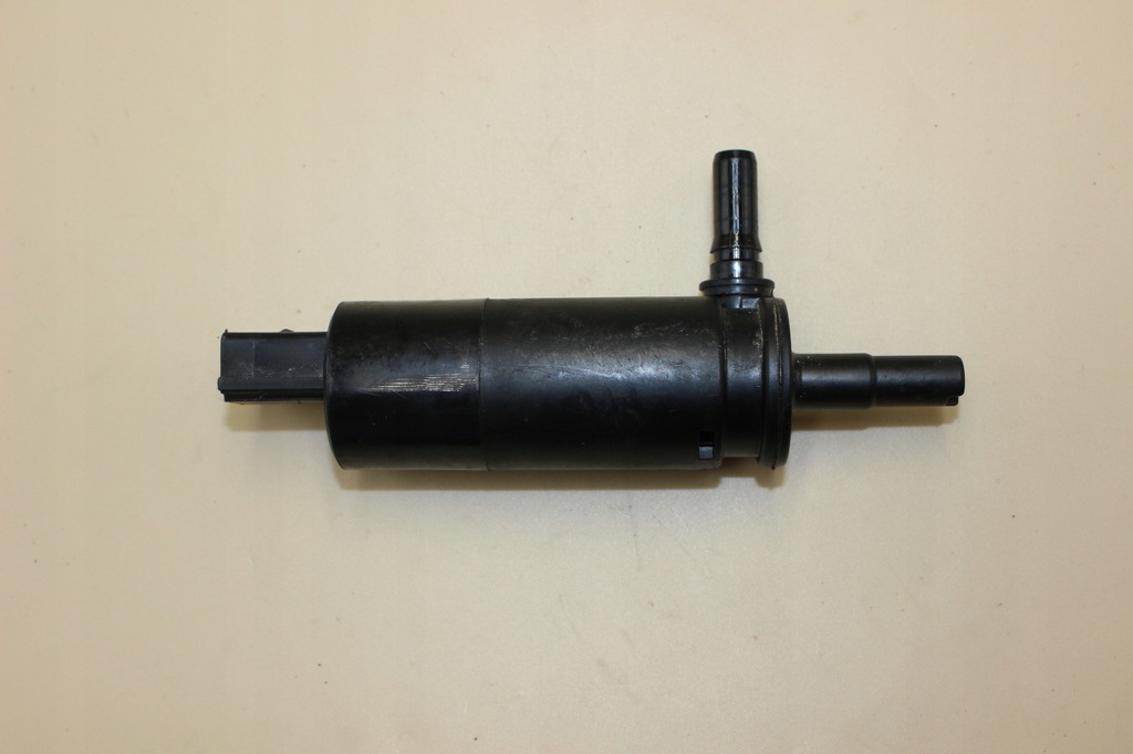 фото №1, Bmw f15 помпа распылителя 7340773