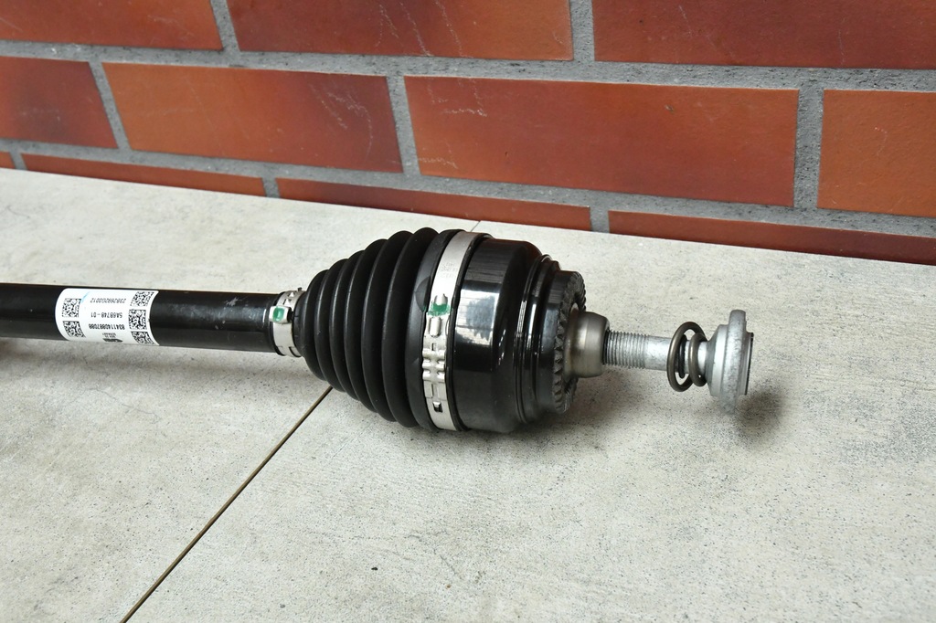 фото №13, Поворотный кулак правая перед передняя приводной вал правая амортизатор bmw 5 g60 g61 7596km