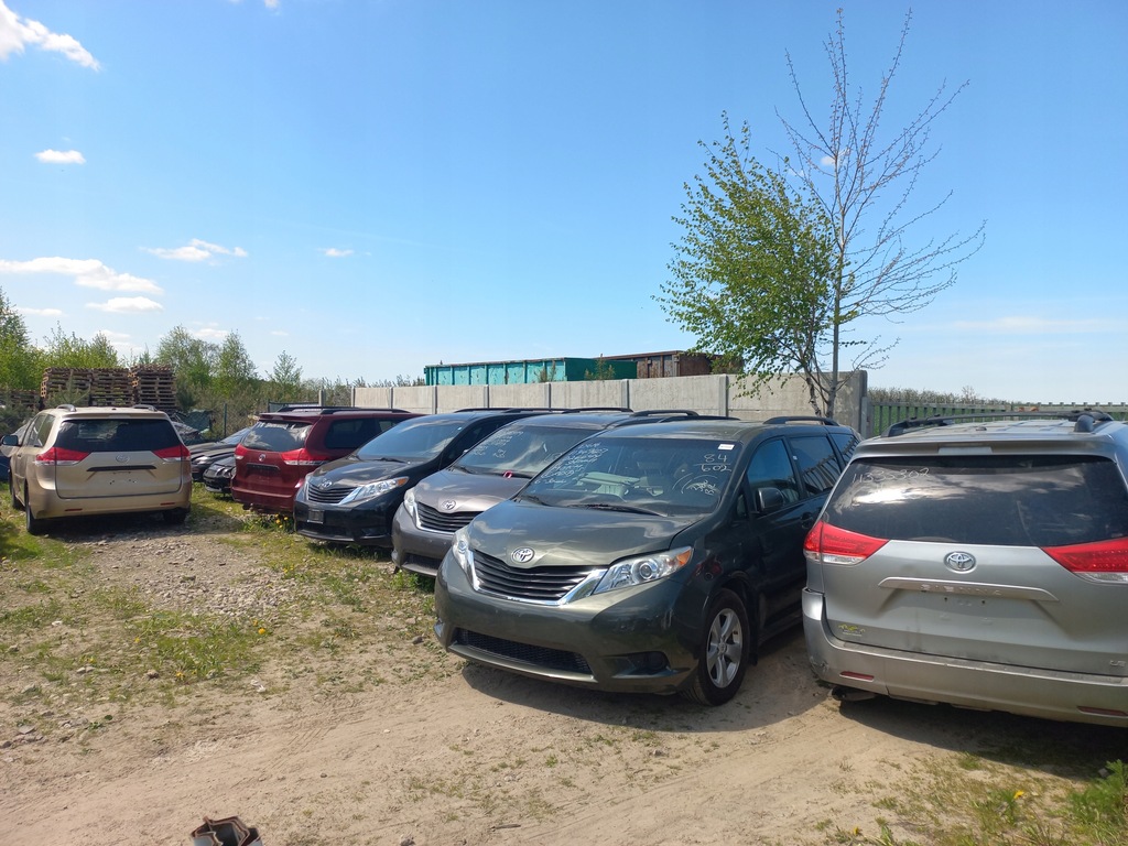 фото №7, Toyota previa ii стекло треугольник кузовная правый перед