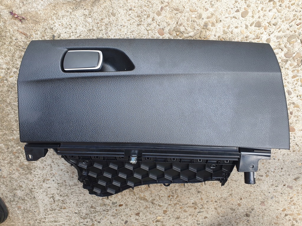 фото №1, Бардачок полка bmw 1 f20 f21 2014-