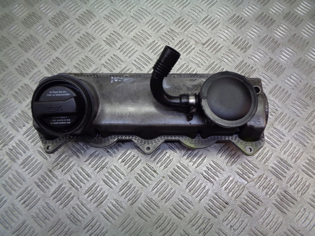 фото №1, Крышка клапанов seat toledo ii 1.9 tdi
