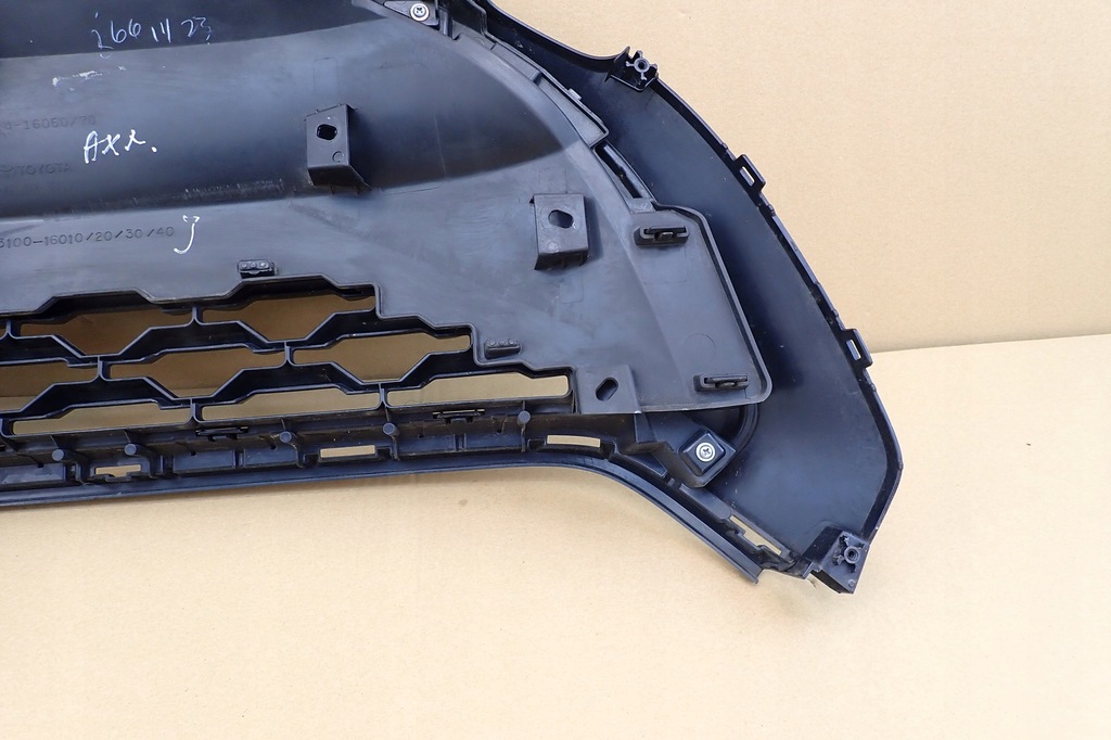 фото №13, Решётка радиатора решётка радиатора бампера перед toyota corolla cross 22- 53100-16010