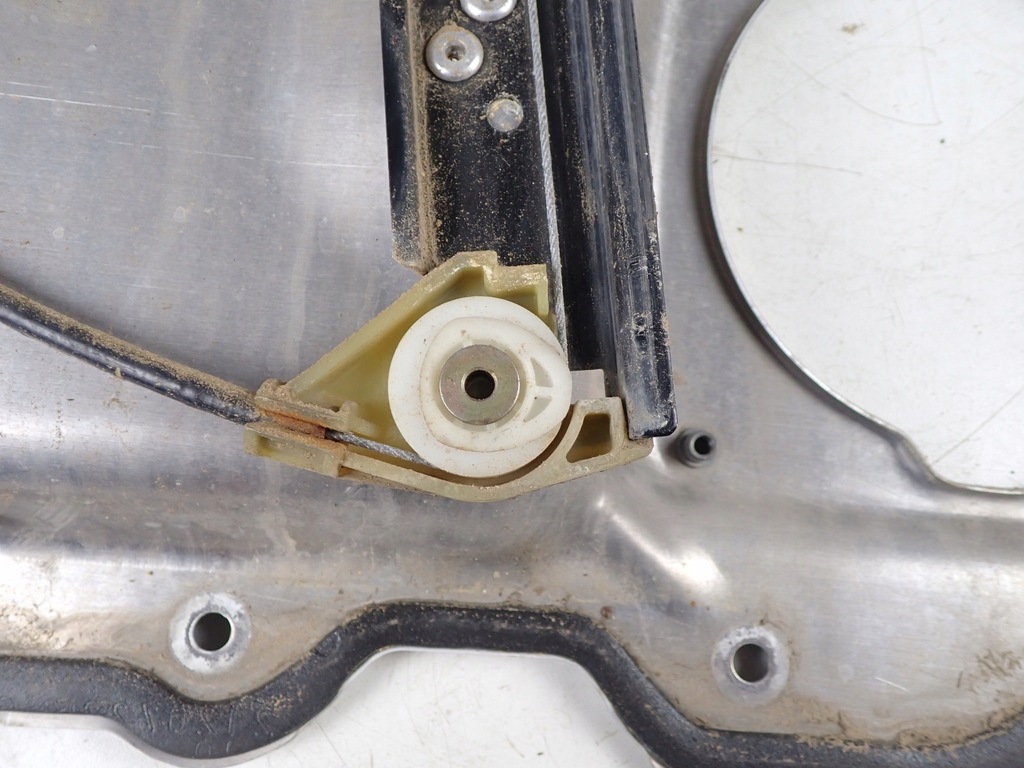 фото №6, Механізм підйому скло правий задня audi a8 s8 d3 5.2 fsi 4e0839850a