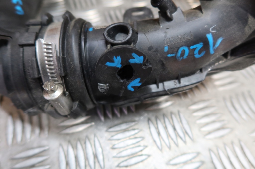 фото №8, Шланг воздуха clio v 165763262r