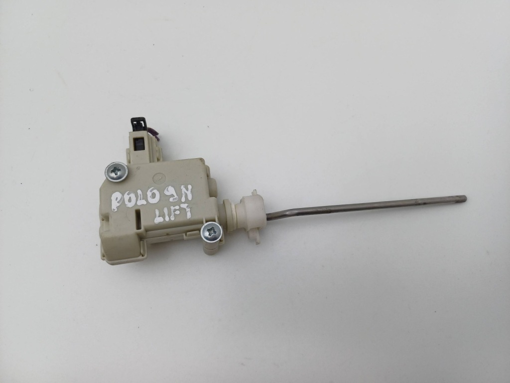 фото №6, Привод крышка заливной топлива vw polo iv 9n fl 6q6810773c nr328