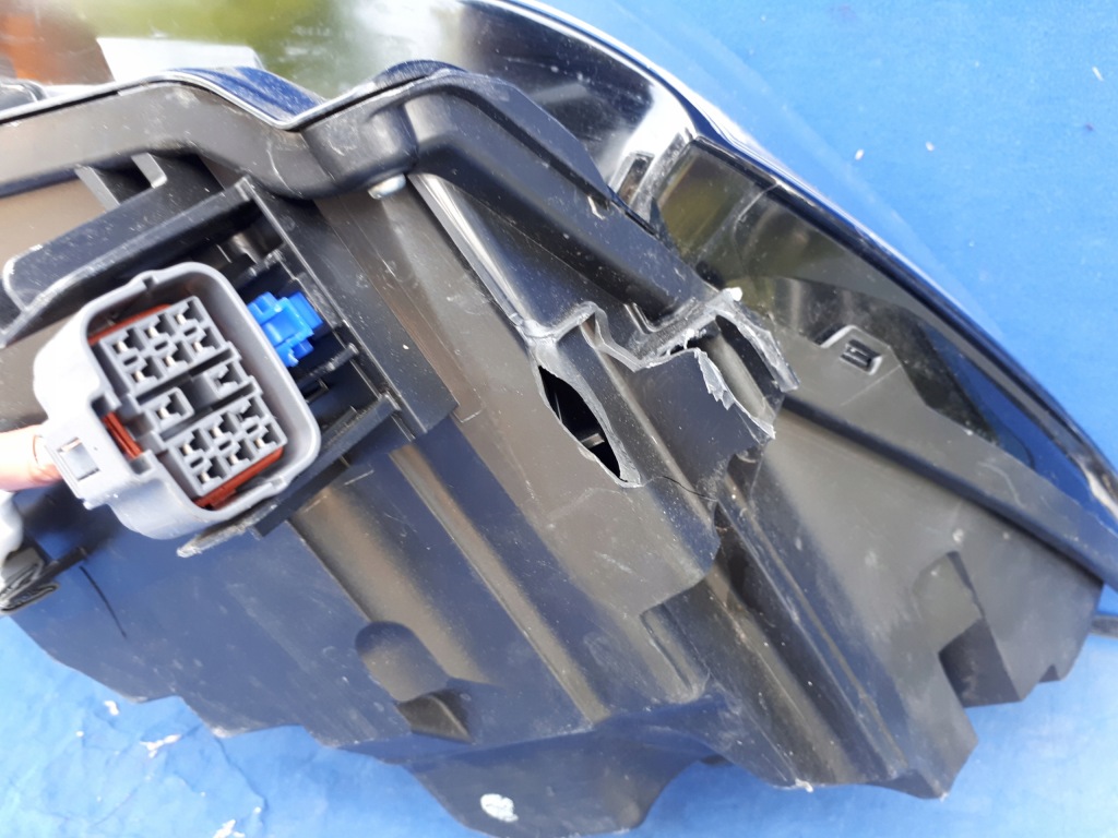 Mazda 6 mazda6 рестайлінг  18- 2018- full led фара фара передня ліва Недорого