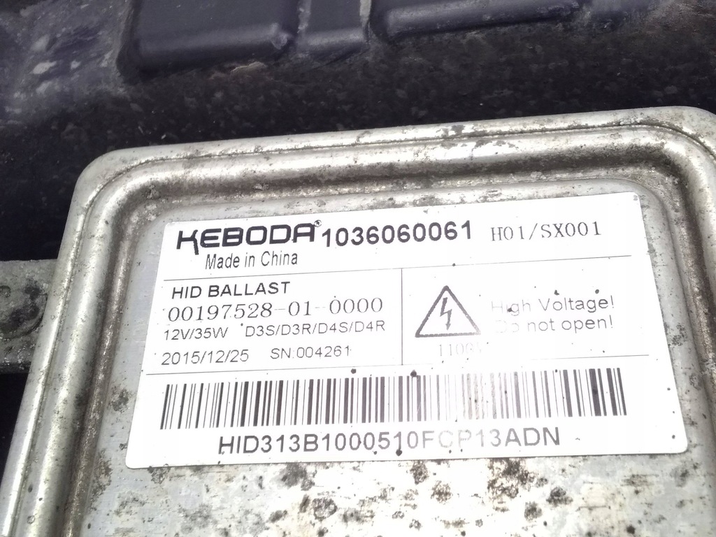 фото №7, Jaguar xf x260 2016 правая сторона лампа передняя