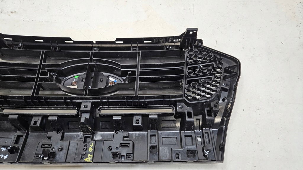 фото №9, Решітка радіатора решітка радіатора радіатора ford ranger iv lift jb3b-8350-b