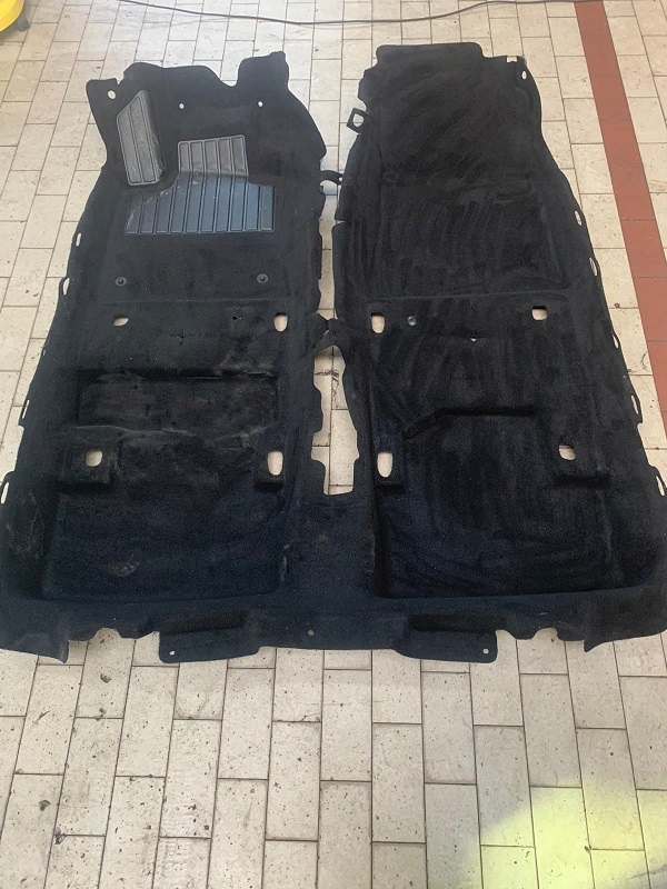 фото №1, Підлога килимок обшивка кабіни renault clio v стан b.dobry