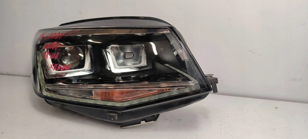 фото №1, Лампа правая передняя vw caddy iii 2k1941032a