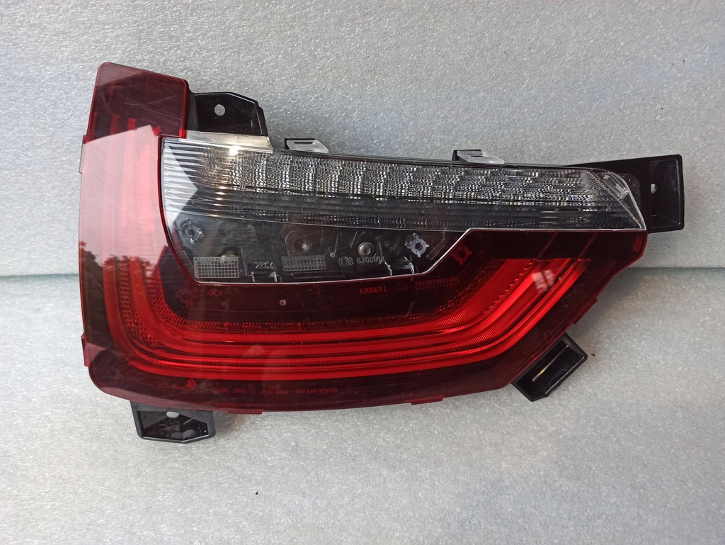 фото №1, Bmw i3 7389605 лампа левый задняя задняя левая