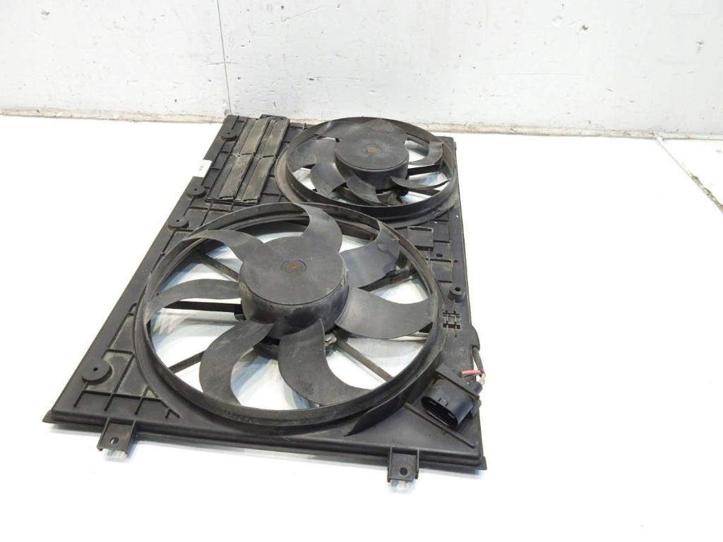 фото №7, Вентилятори радіатора vw passat b7 2.0 tdi 1k0121207bc 1k0121205ad