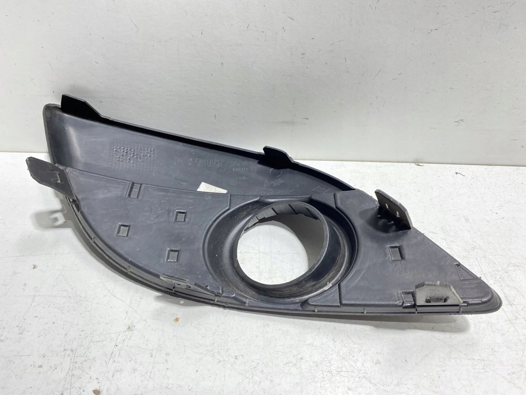 фото №13, Renault twingo ii 2008 левая сторона решётка радиатора радиатора / решётка радиатора