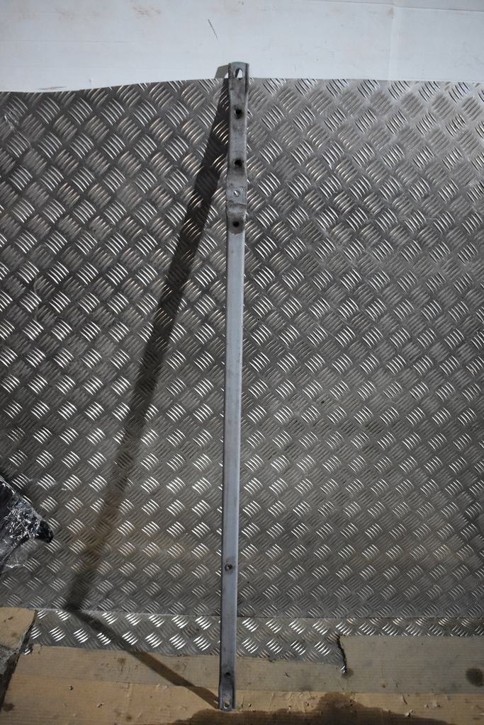 фото №1, Idealna розпірка задня ліва mercedes w223 1