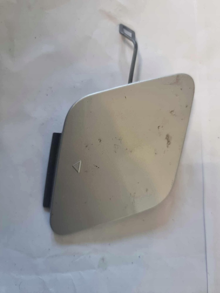 фото №2, Bmw 2 f45 f46 - заглушка фаркоп бампера перед