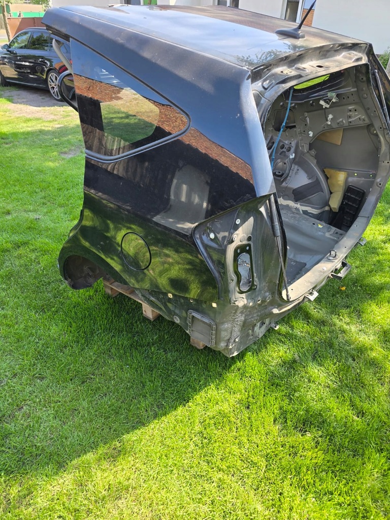 фото №6, Toyota prius plus pas задний крыло четверть