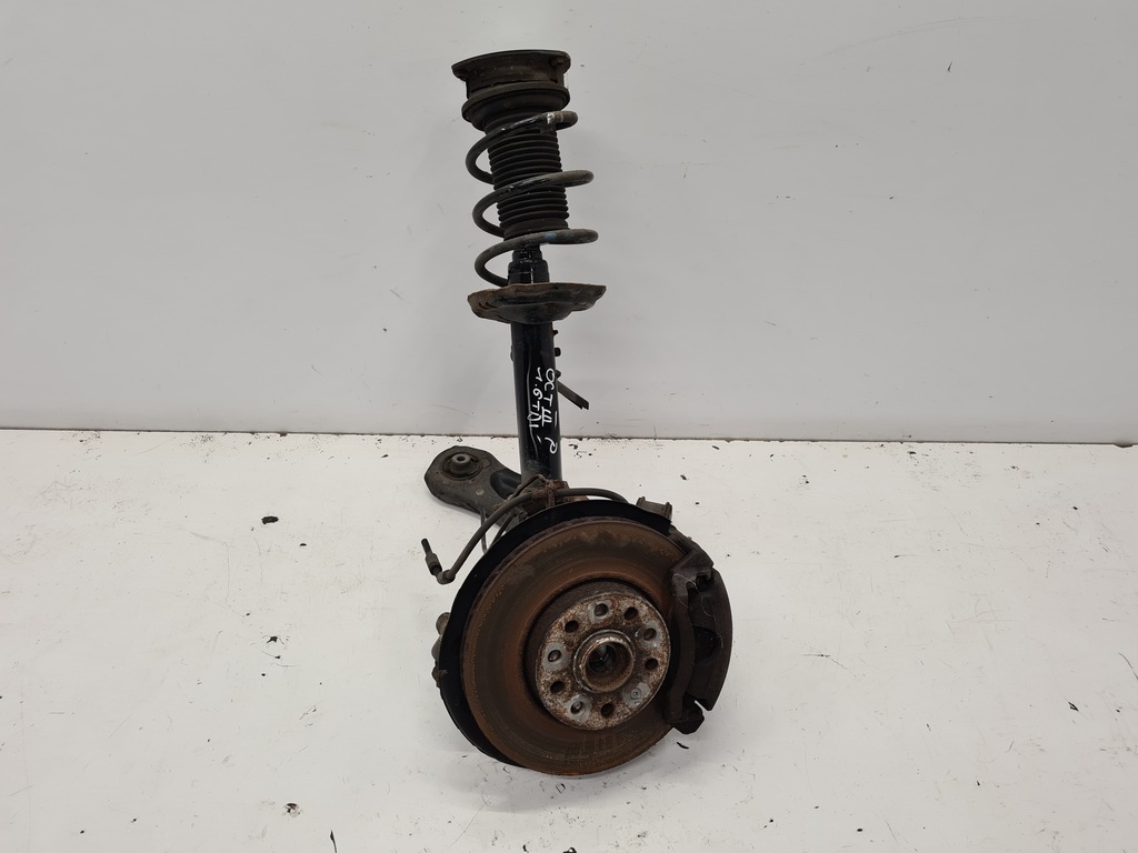 фото №1, Skoda octavia iii поворотный кулак правый перед 1.6tdi