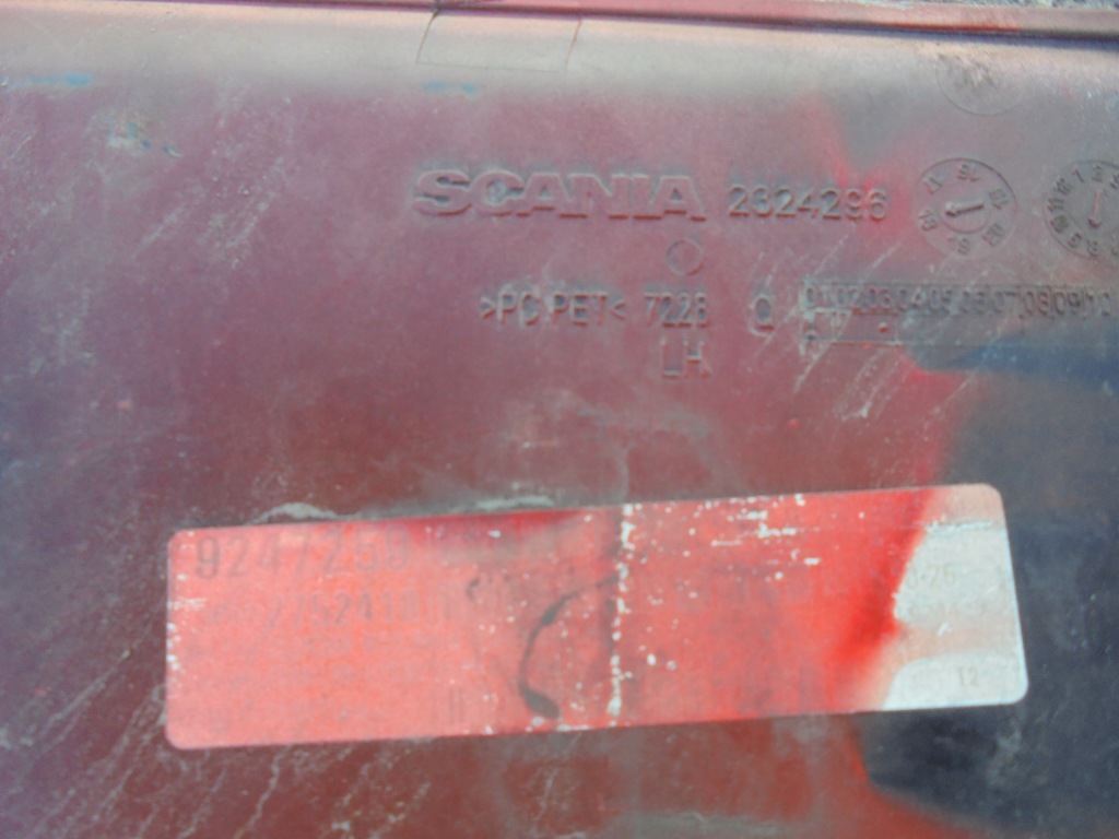 Молдинг капот решётка scania 2324296 Доставка