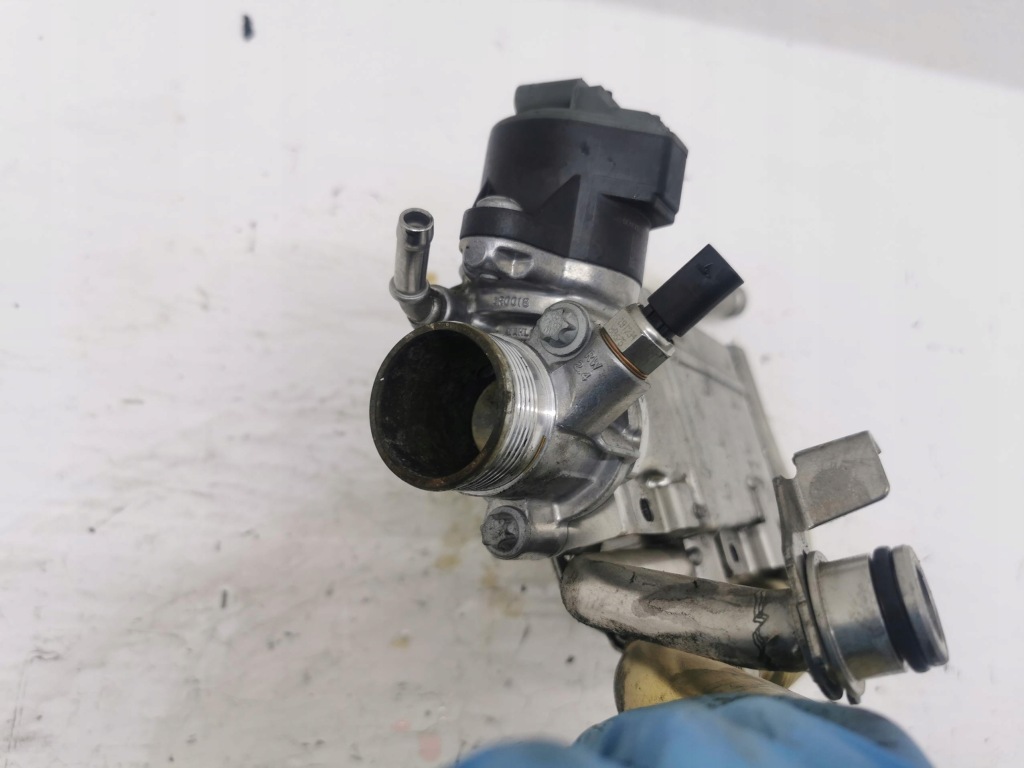 Купити Радіатор вихлопних газів mercedes e-klasa w213 a6541400460