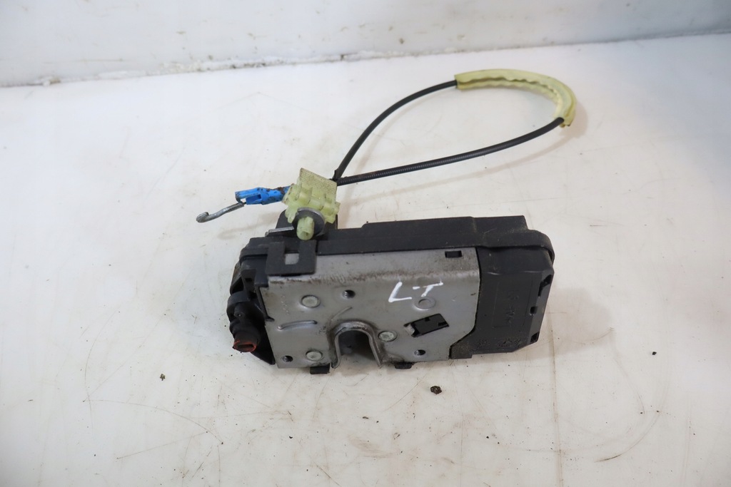 фото №1, Замок левый задняя дверь opel zafira b