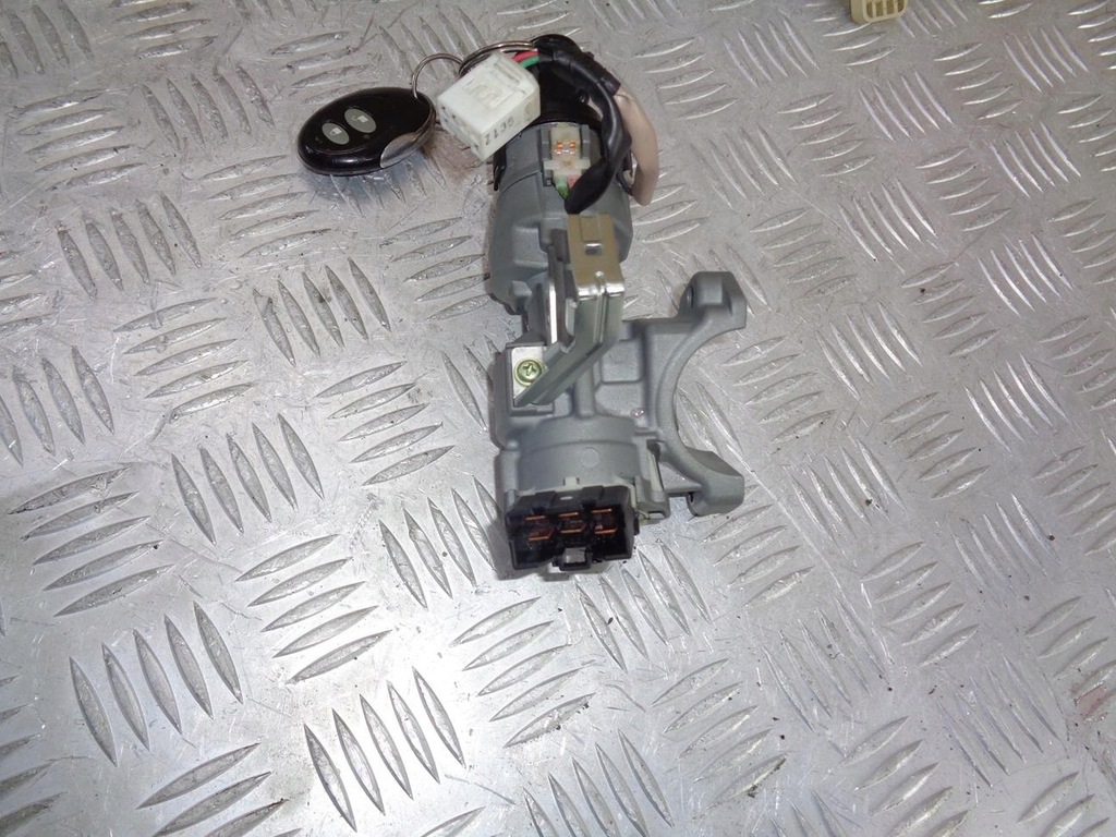 фото №9, Бортовой компьютер набор стартовый иммобилайзер запуск hyundai i20 i 1.2 b 2008- 39110-03345