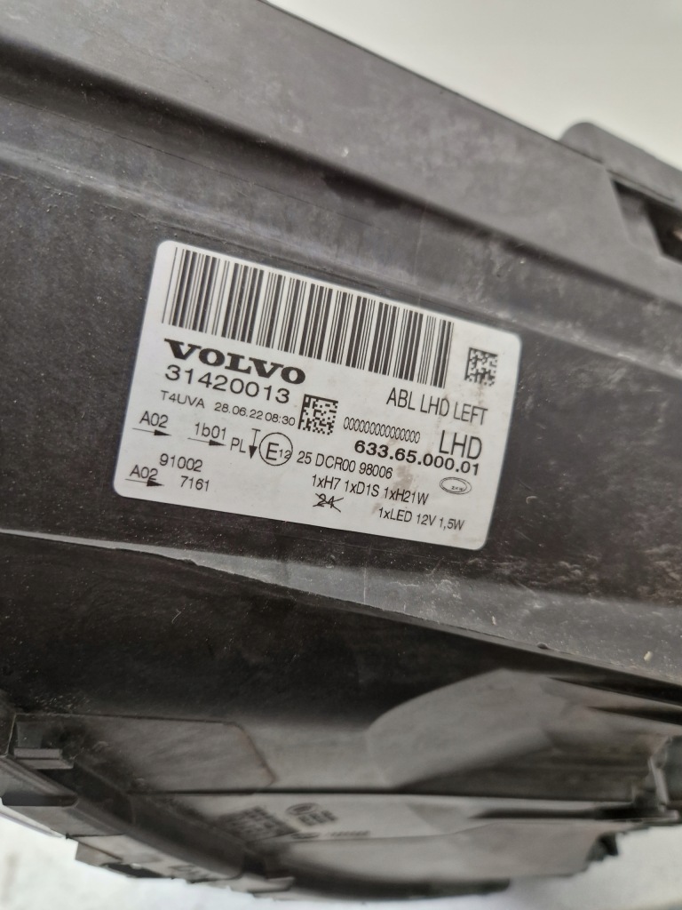 фото №8, Лампи права ліва volvo s80 ii v70 bixenon поворотний 31420013 31420014 demonta