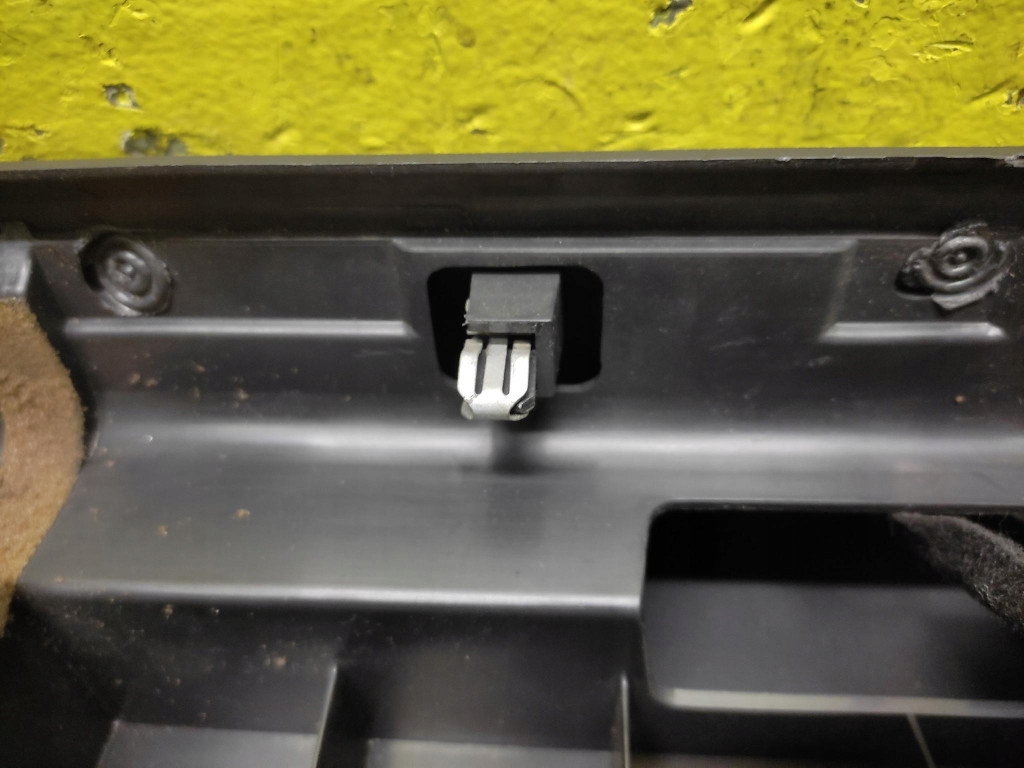 фото №7, Citroen c5 iii kombi оббивка правий задня 9682033277