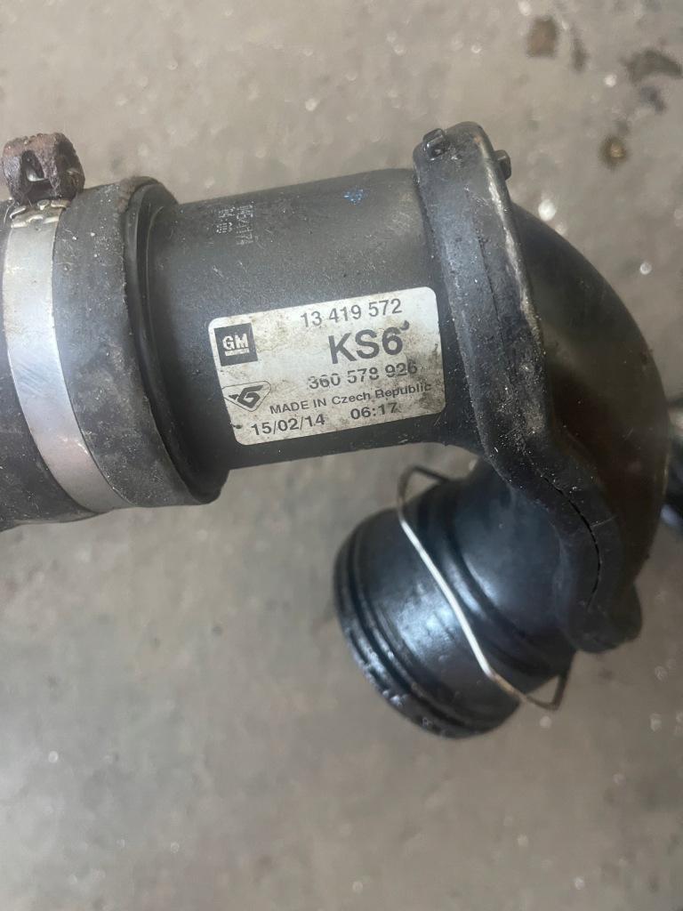 фото №3, Opel 1.4 turbo шланг воздуха труба 13419572