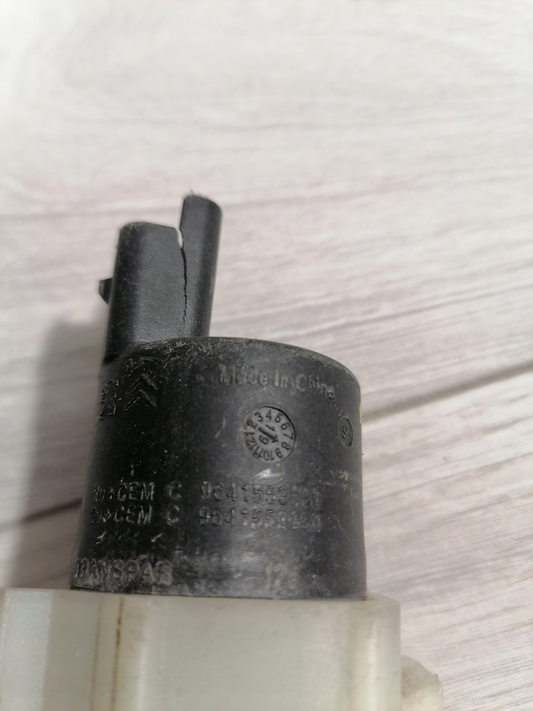 фото №6, Citroen peugeot pomkpa омывателя 9641553880