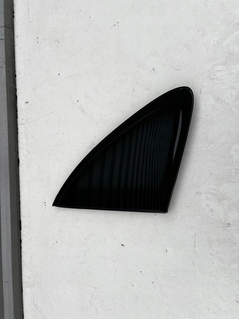 фото №1, Стекло кузовная задняя правая porsche macan 95b