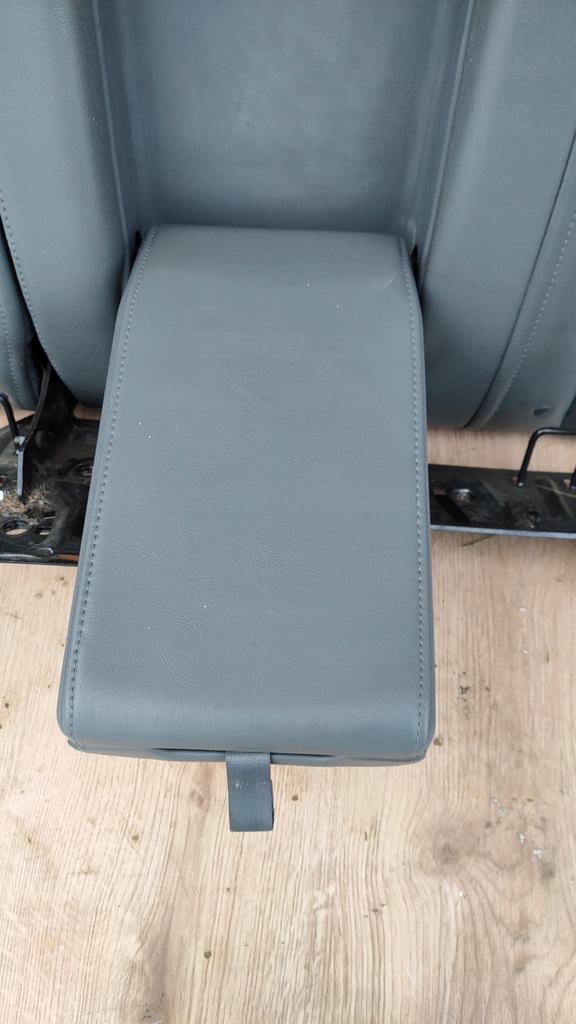 фото №7, Jeep grand cherokee wk спинка заднее сиденье серая задняя