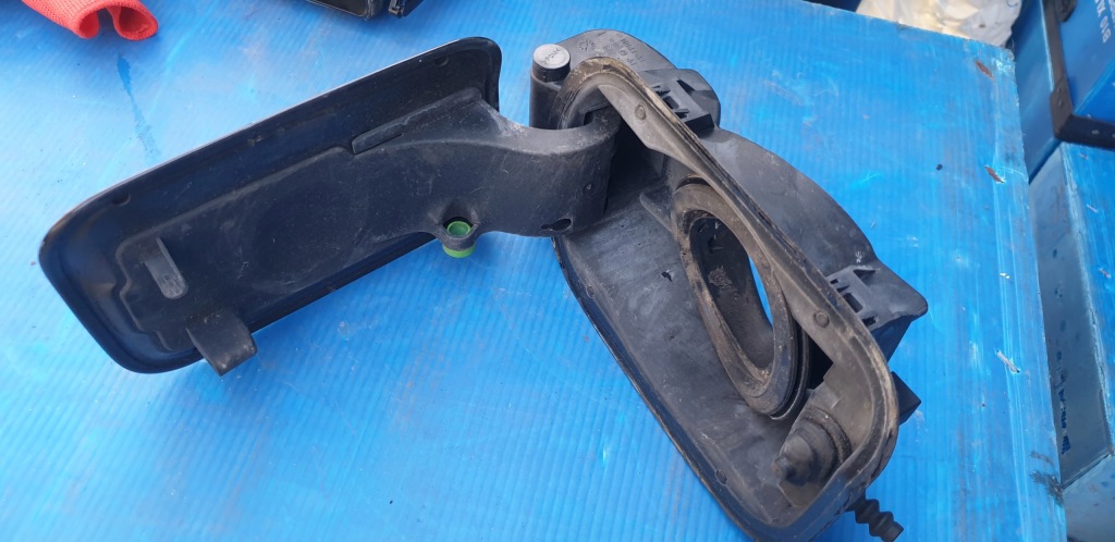 фото №7, Bmw e60 кришка заливної пального 7034279