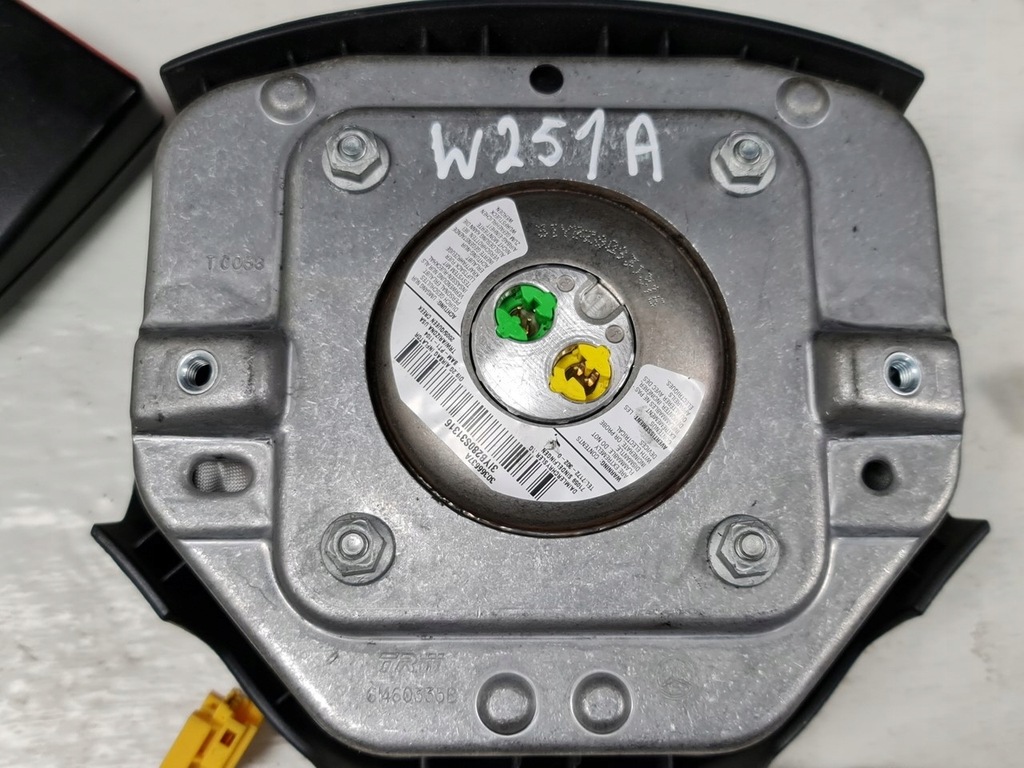 фото №6, Приборная панель консоль ремни подушка безопасности mercedes w251 комплект