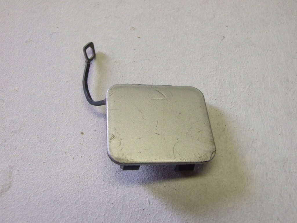 фото №1, Заглушка фаркоп задня bmw e39 kombi 51128213683