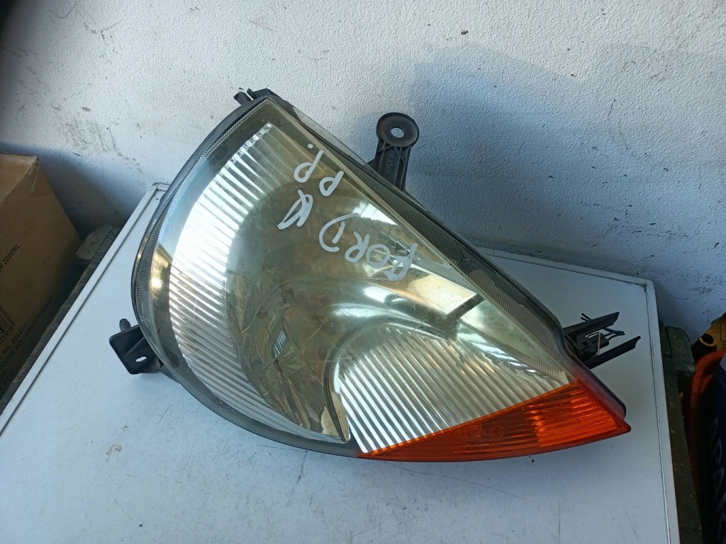 фото №3, Лампа перед права ford ka