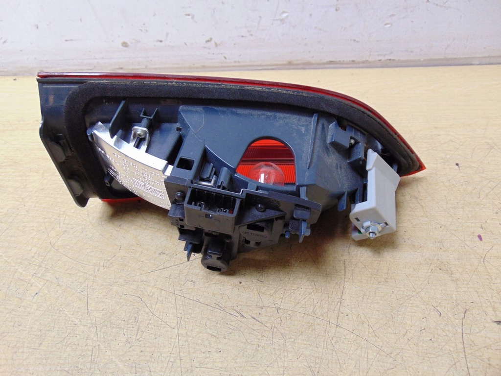 фото №10, Лампа левая задняя bmw x1 f84 europa