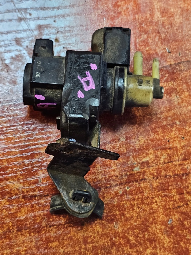 фото №4, Клапан вакууму trafic vivaro renault laguna