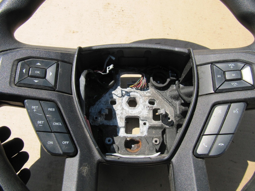 фото №10, Ford f-150 15- повітропровід f150