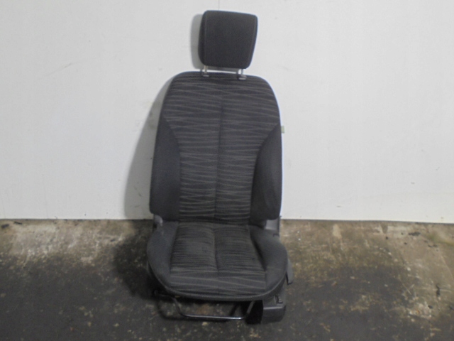 фото №13, Mazda 2 ii de 07-10 сиденье сиденье сиденья перед левый правый заднее сиденье 5d hb