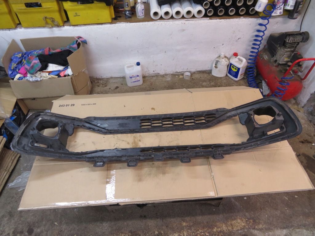 фото №14, Решётка бампера перед vw up lift 16- 1s0853677f