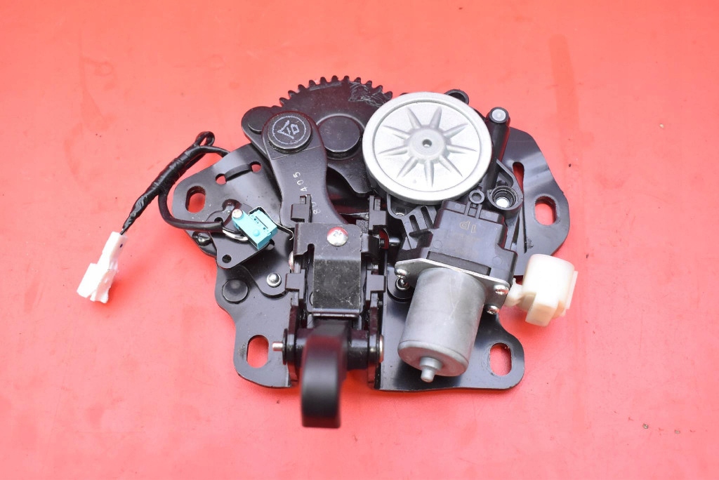 фото №12, Комплект двигунів дах mazda mx5 mx-5 4 iv nd targa lift 18-24