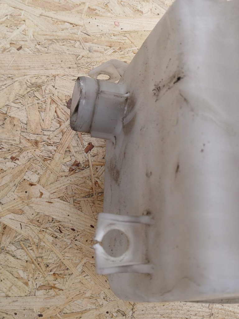 фото №5, Toyota prius ii 1.5 b 04 hb 5d резонатор повітря 1789321030