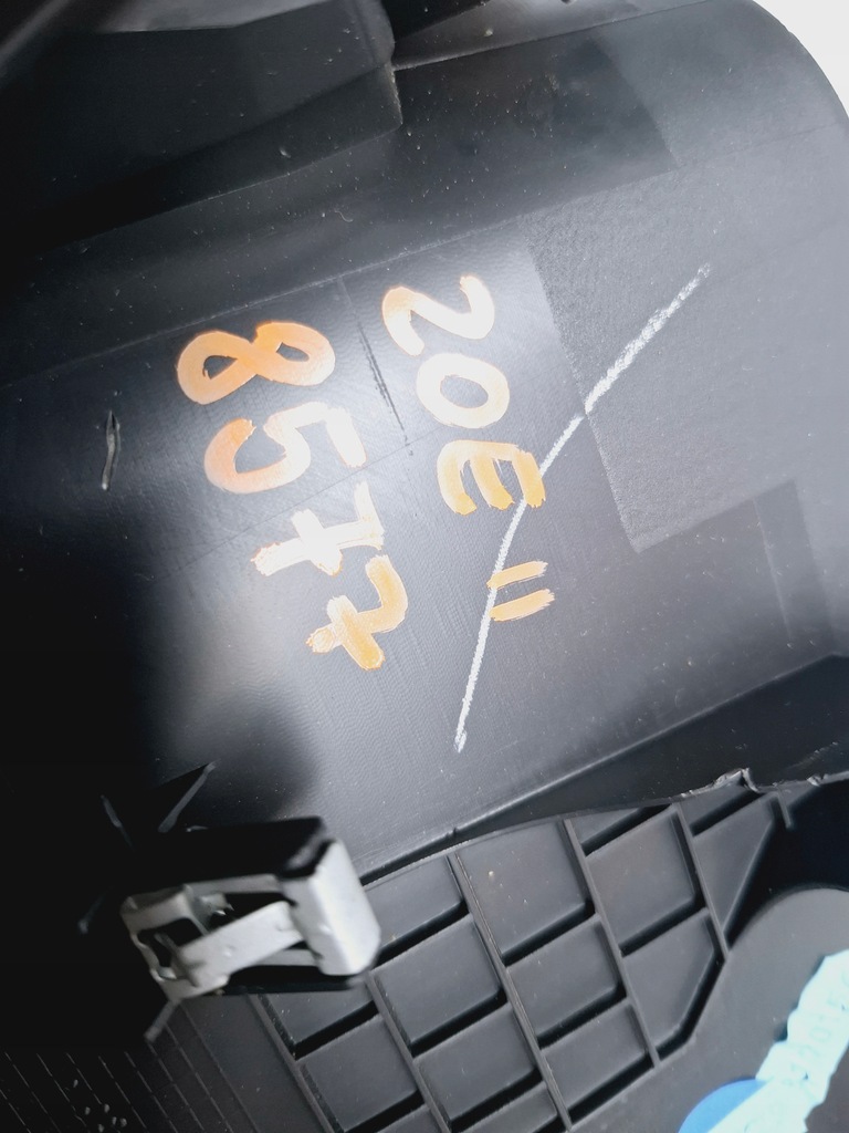 фото №5, Корпус захист рамка спідометра renault zoe ii lift 2013- #8577