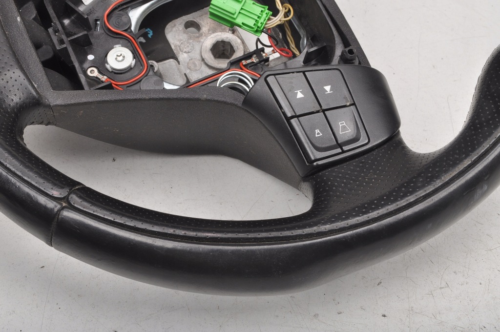 фото №8, Volvo s40 v50 воздуховод кожаный 5515000 rdesign