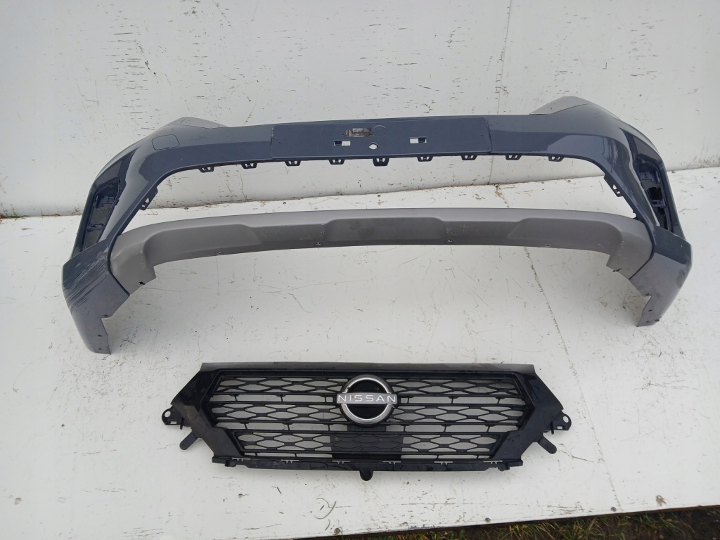 Купить Бампер перед решётка радиатора nissan townstar