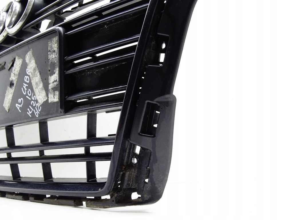 Решётка радиатора решётка радиатора бампера радиатора audi a3 8v lift 8v3853651aa Киев