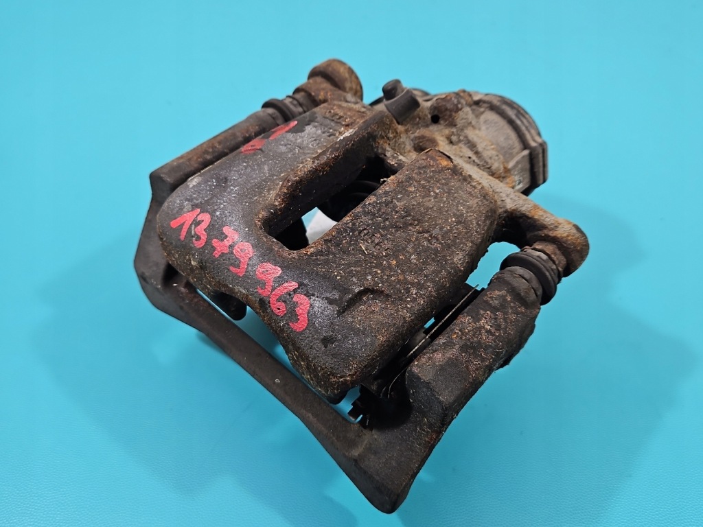 фото №1, Суппорт задняя правый audi a7 4g 3.0 tdi crt