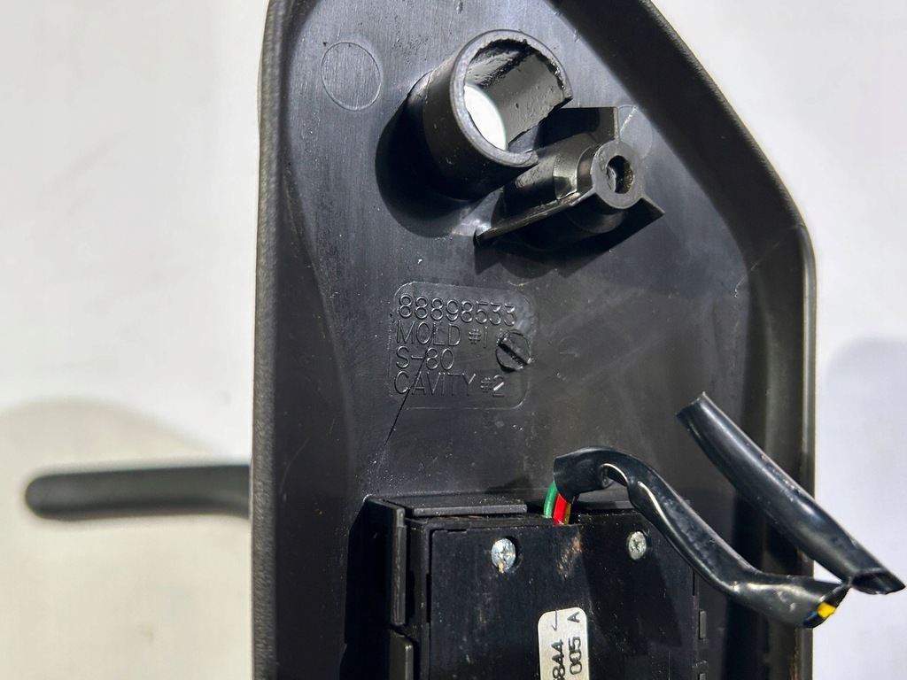 фото №9, Обшивка панель корпус сиденье lewego водителя chevrolet corvette c6 2005r-