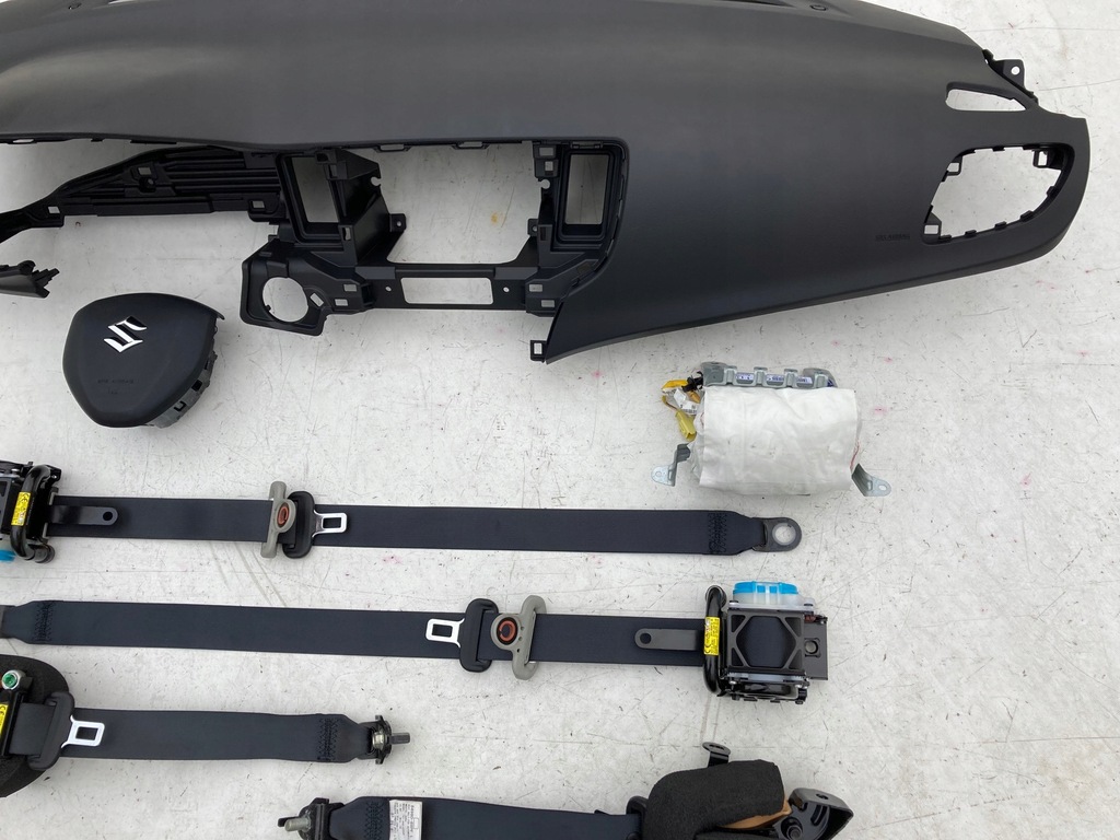 фото №7, Suzuki baleno приборная панель приборная панель консоль подушки безопасности ремни